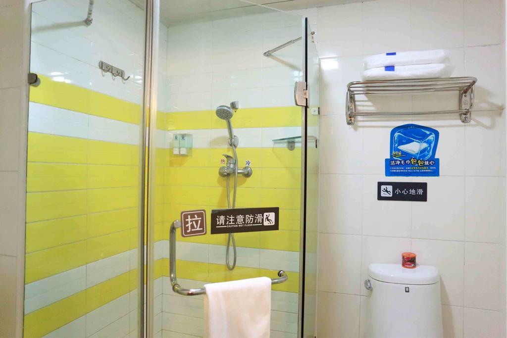 7Days Premium Shenzhen Che Gong Miao Hotel Стая снимка