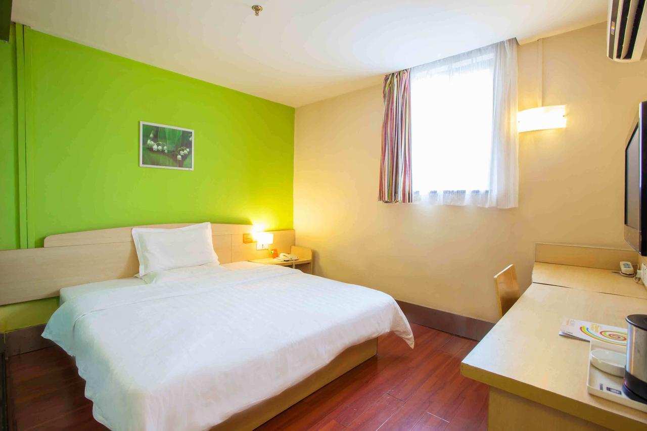 7Days Premium Shenzhen Che Gong Miao Hotel Стая снимка